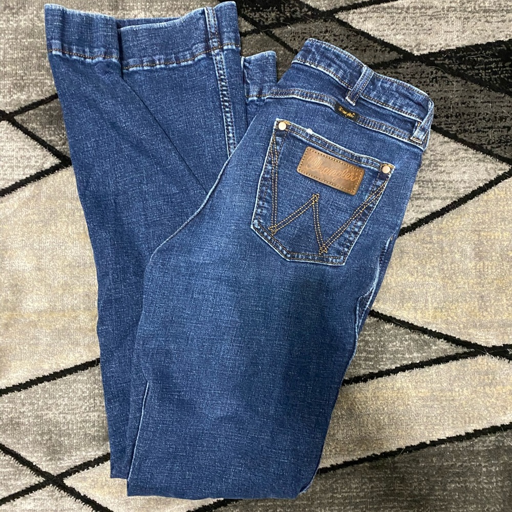 Wrangler High Rise Trousers